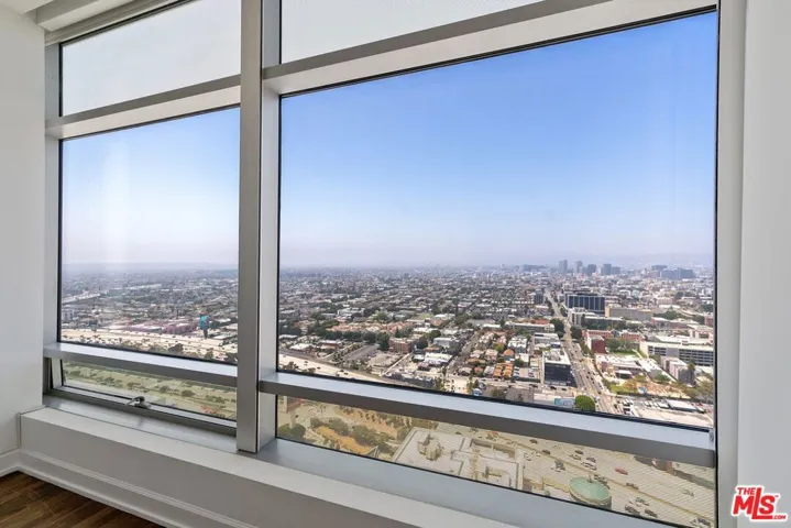 900 W Olympic Boulevard Unit 34H, Los Angeles, California 90015