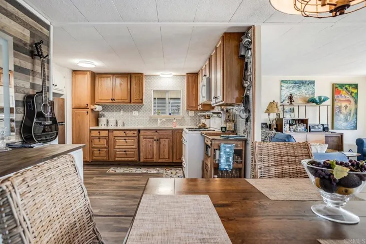 1120 E Mission Unit 89, Fallbrook, California 92028