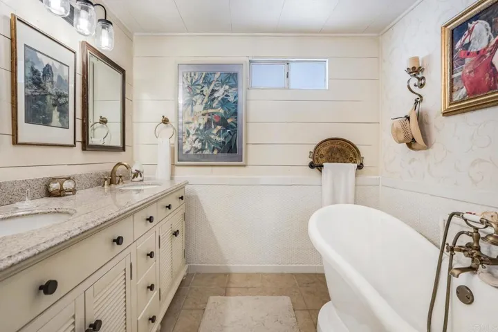 1120 E Mission Unit 89, Fallbrook, California 92028