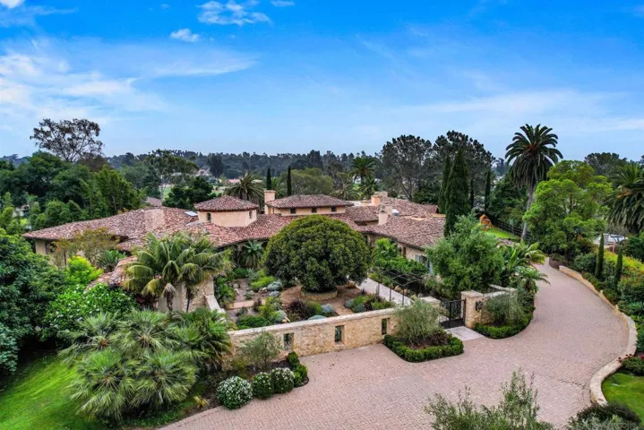 6115 Mimulus, Rancho Santa Fe, California 92067