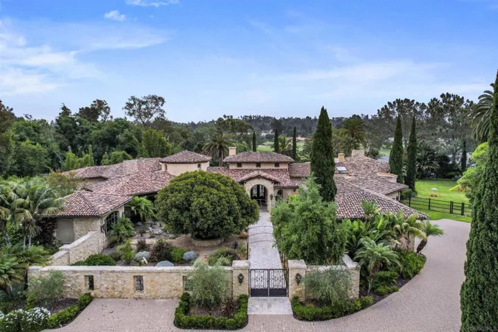 6115 Mimulus, Rancho Santa Fe, California 92067