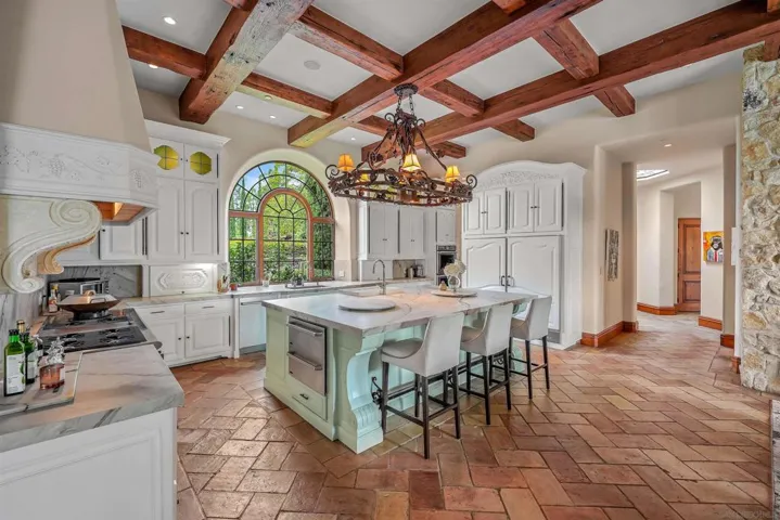 6115 Mimulus, Rancho Santa Fe, California 92067