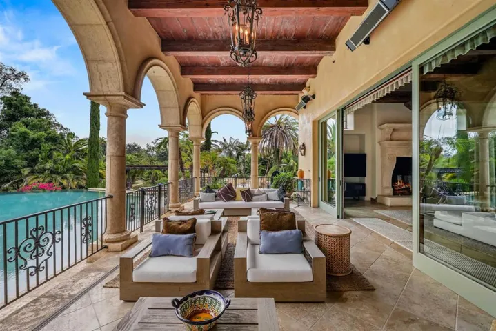 6115 Mimulus, Rancho Santa Fe, California 92067