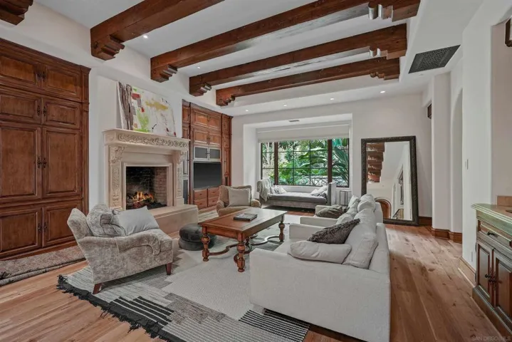 6115 Mimulus, Rancho Santa Fe, California 92067