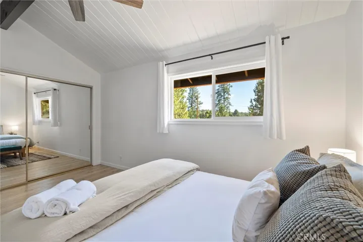 1530 Malabar Way, Big Bear, California 92314