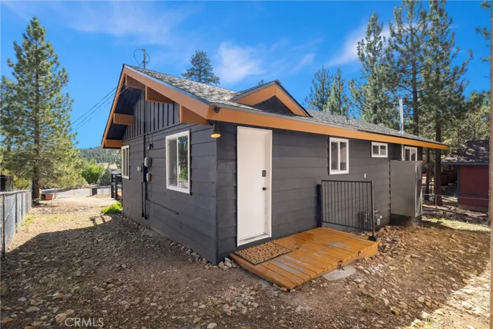 1530 Malabar Way, Big Bear, California 92314
