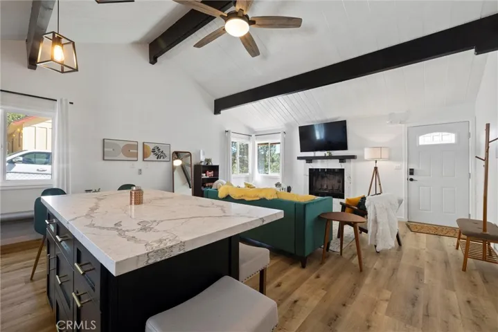 1530 Malabar Way, Big Bear, California 92314