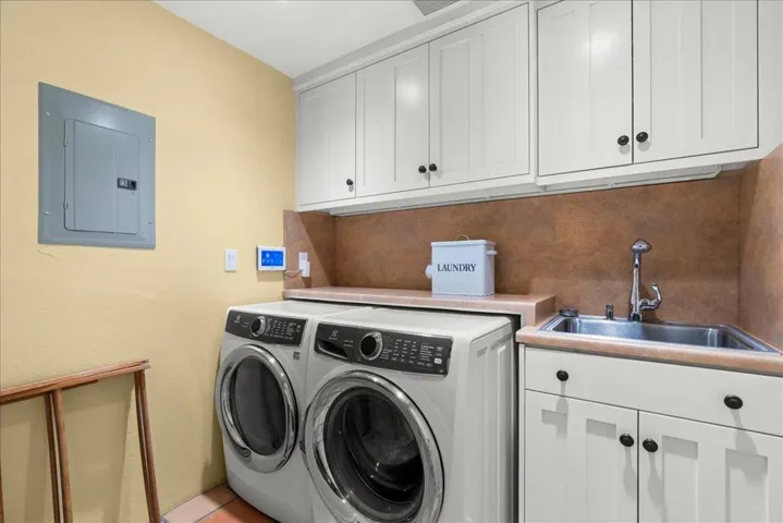 25896 Adams Road, Los Gatos, California 95033