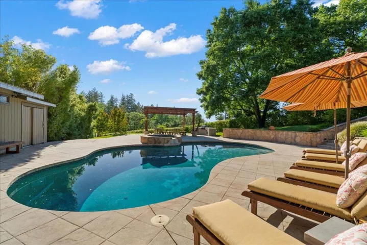 25896 Adams Road, Los Gatos, California 95033