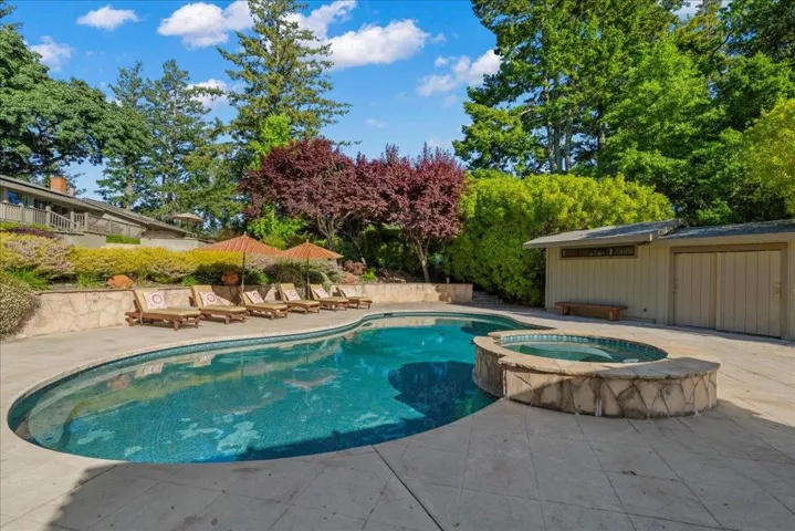 25896 Adams Road, Los Gatos, California 95033