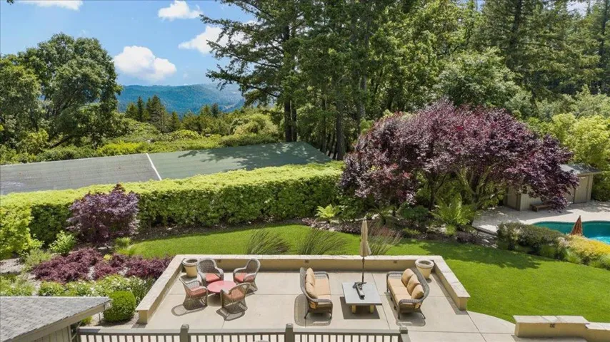 25896 Adams Road, Los Gatos, California 95033