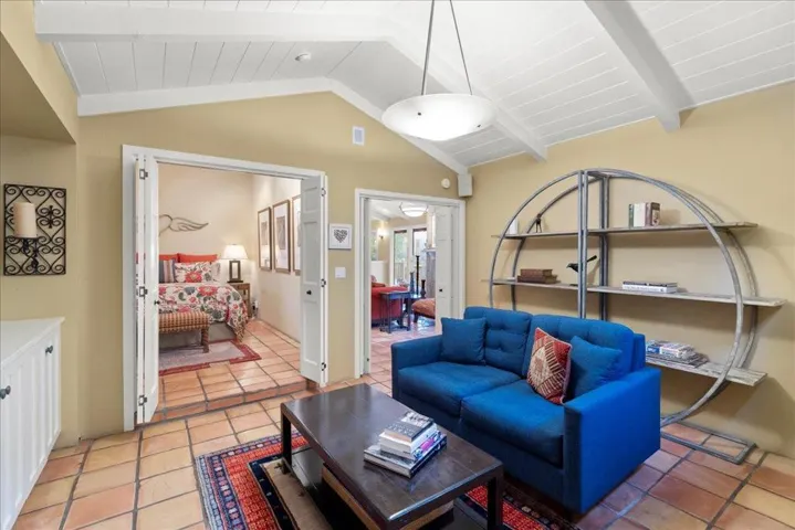 25896 Adams Road, Los Gatos, California 95033