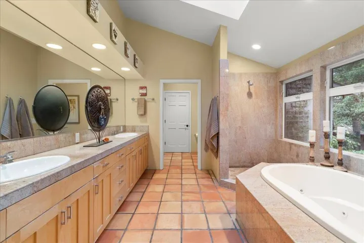 25896 Adams Road, Los Gatos, California 95033