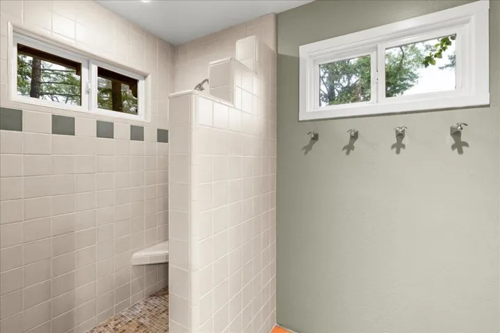 25896 Adams Road, Los Gatos, California 95033