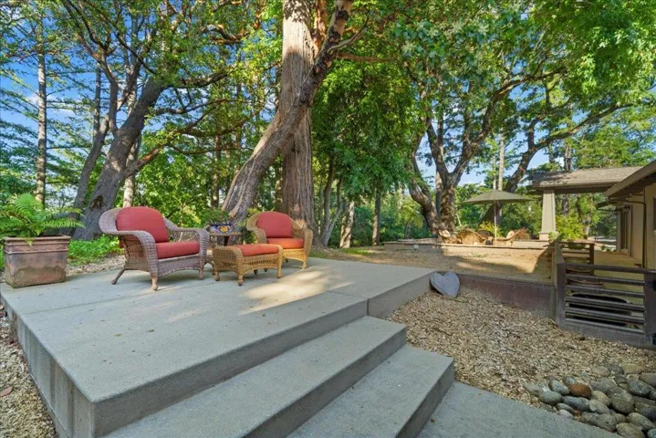 25896 Adams Road, Los Gatos, California 95033