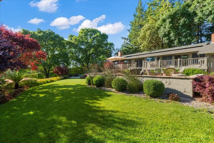 25896 Adams Road, Los Gatos, California 95033