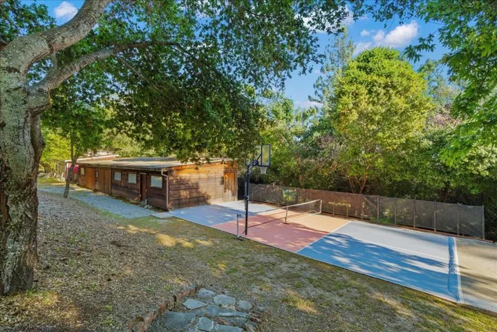 25896 Adams Road, Los Gatos, California 95033