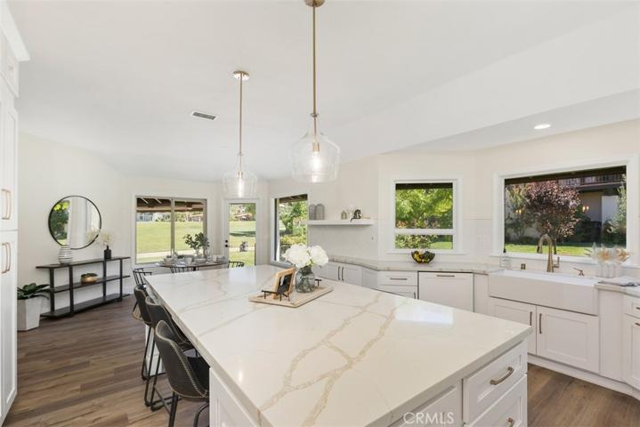38220 Bear Canyon Drive, Murrieta, California 92562
