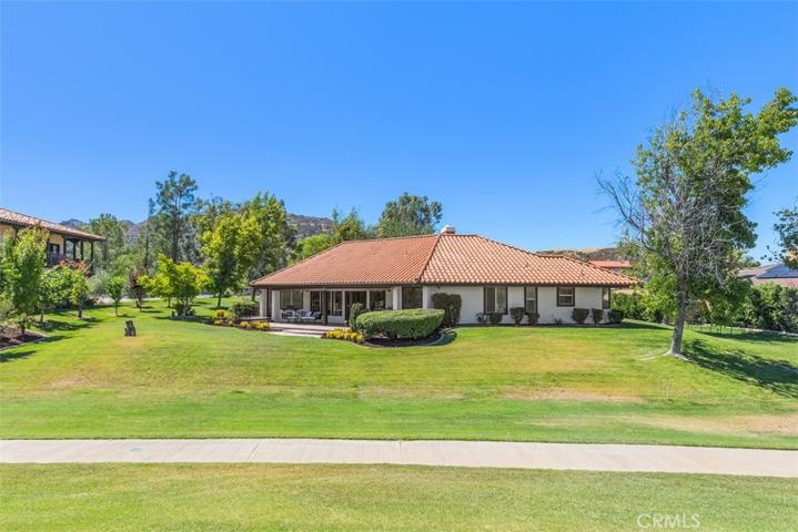 38220 Bear Canyon Drive, Murrieta, California 92562