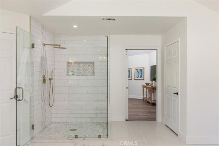 38220 Bear Canyon Drive, Murrieta, California 92562