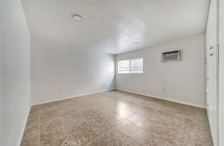 6735 Elmer Avenue Unit 9, North Hollywood, California 91606