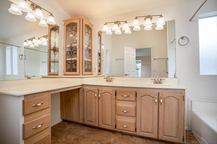 11949 Riverside Dr Unit Spc 186, Lakeside, California 92040
