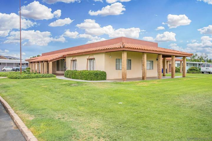 11949 Riverside Dr Unit Spc 186, Lakeside, California 92040