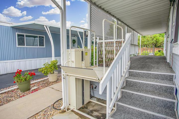 11949 Riverside Dr Unit Spc 186, Lakeside, California 92040
