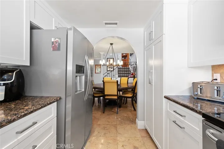 stainless appliances come with property