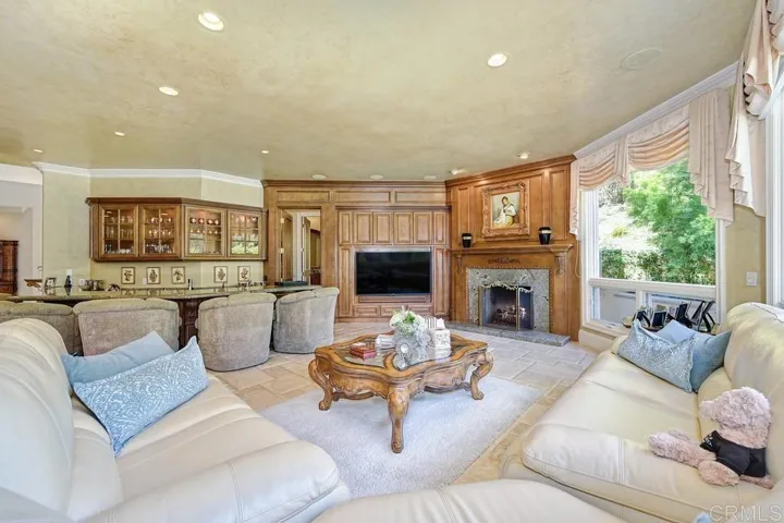 7210 Aviara Drive, Carlsbad, California 92011
