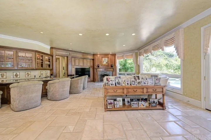 7210 Aviara Drive, Carlsbad, California 92011