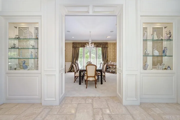 7210 Aviara Drive, Carlsbad, California 92011