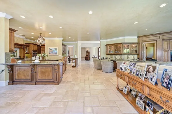 7210 Aviara Drive, Carlsbad, California 92011