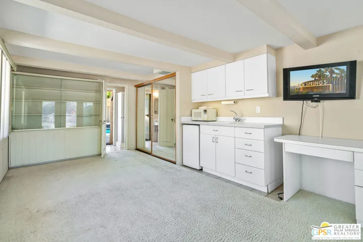 252 E Ocotillo Avenue, Palm Springs, California 92264