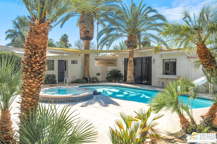 252 E Ocotillo Avenue, Palm Springs, California 92264