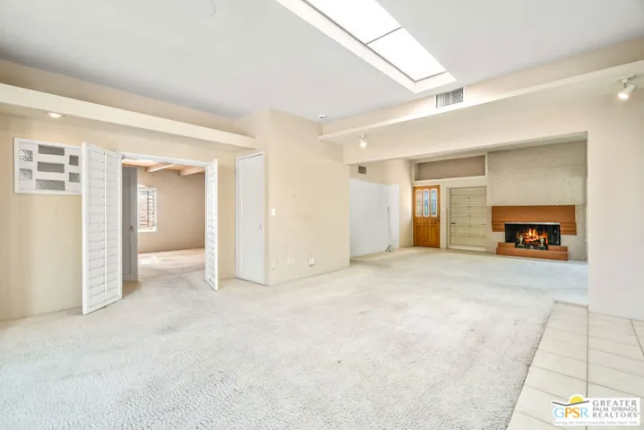 252 E Ocotillo Avenue, Palm Springs, California 92264