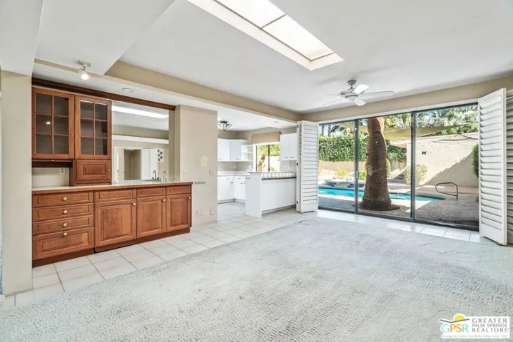 252 E Ocotillo Avenue, Palm Springs, California 92264
