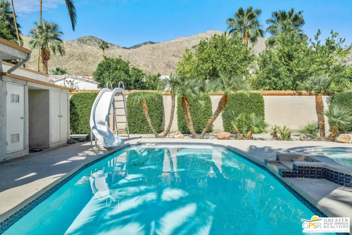 252 E Ocotillo Avenue, Palm Springs, California 92264