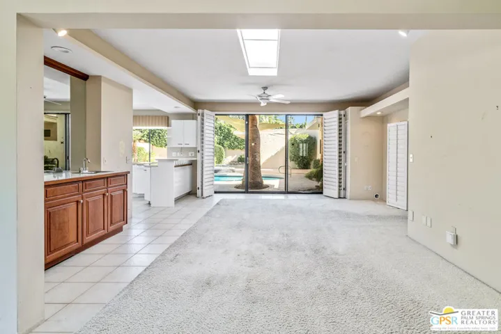 252 E Ocotillo Avenue, Palm Springs, California 92264