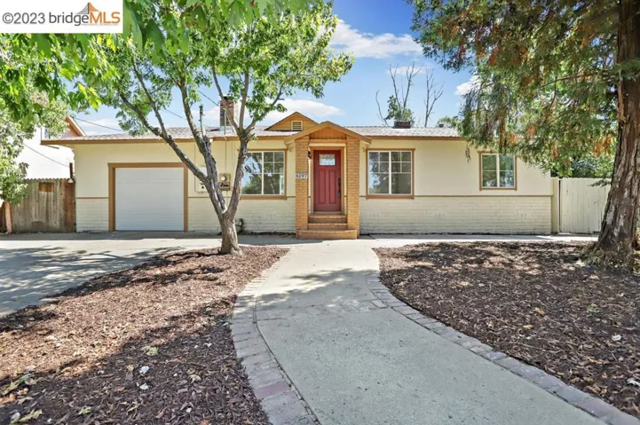 6197 Mclaughlin Way, Linda, California 95901