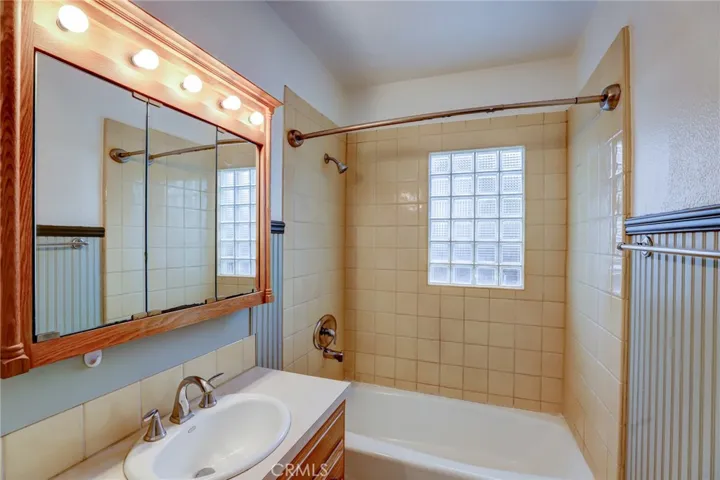 340 S Parker Street, Orange, California 92868