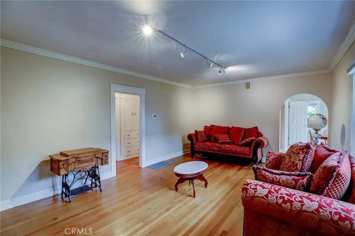 340 S Parker Street, Orange, California 92868