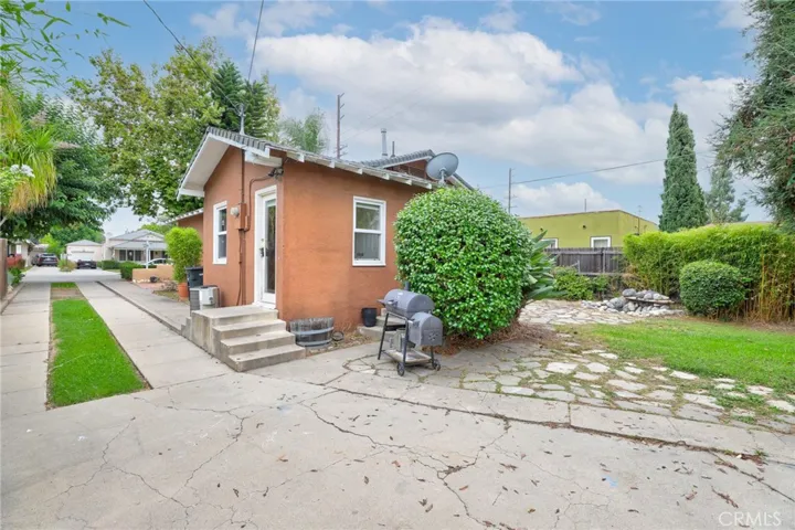 340 S Parker Street, Orange, California 92868