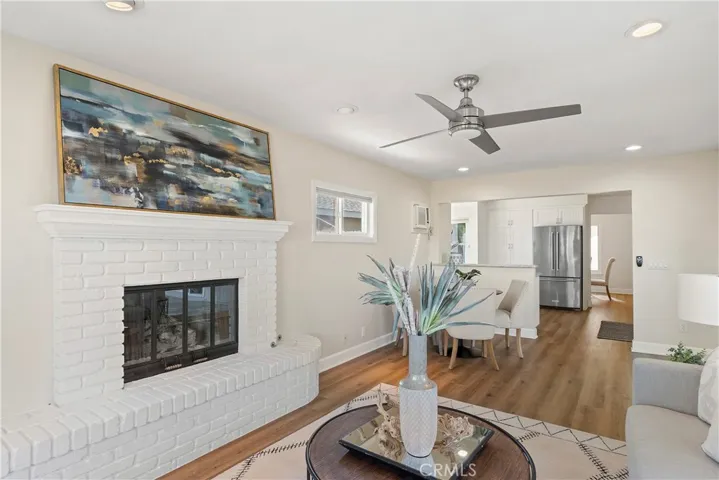 24836 Tabuenca, Mission Viejo, California 92692