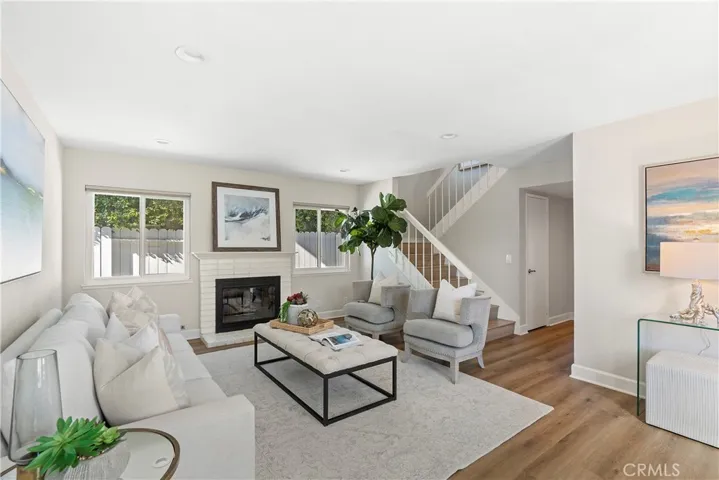24836 Tabuenca, Mission Viejo, California 92692