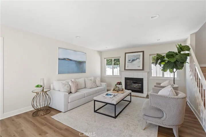 24836 Tabuenca, Mission Viejo, California 92692