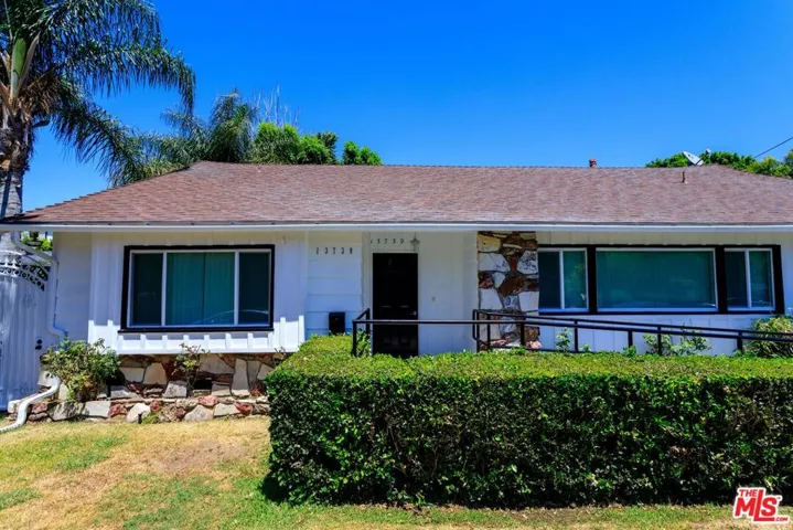 13739 Erwin Street, Van Nuys, California 91401