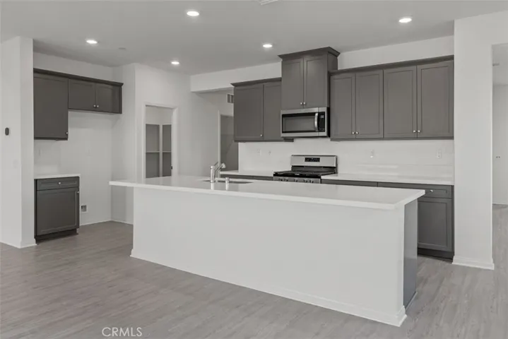 19632 Season Grove, Riverside, California 92507