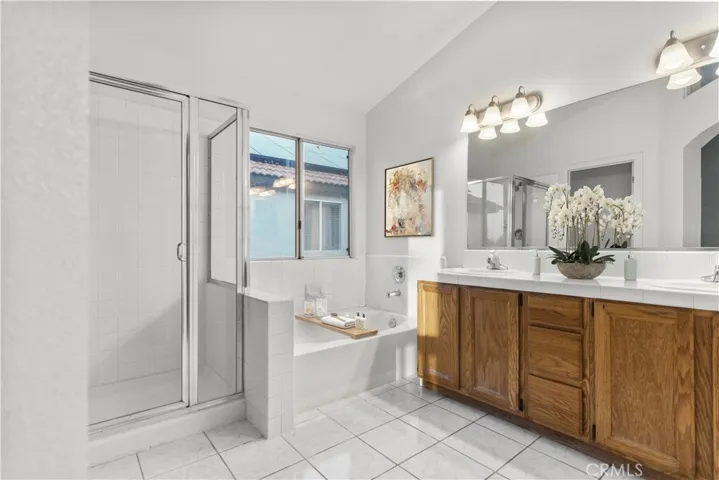 8506 Beaver Drive, Bakersfield, California 93312