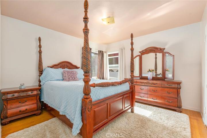 1st bedroom- Very large in size